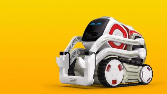 Cozmo le petit robot à la grande personnalité