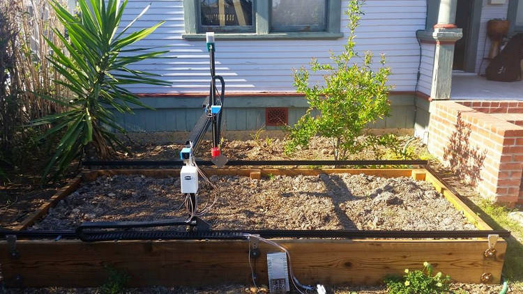 Le robot jardinier FarmBot est disponible en open source