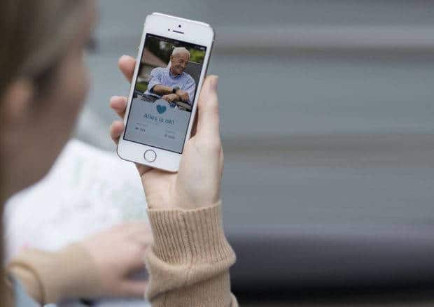 L’objet connecté zembro donne l’alerte et fait office de téléphone d’urgence