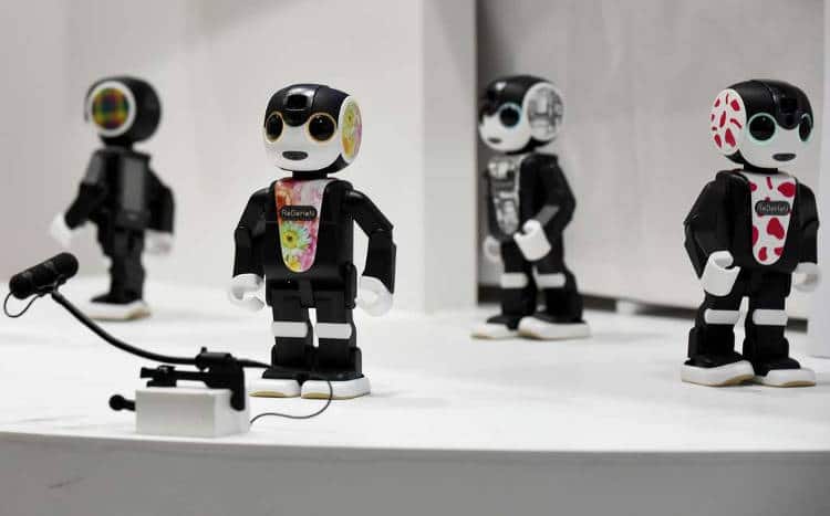 Les robots compagnons à l’honneur au salon japonais de l’électronique