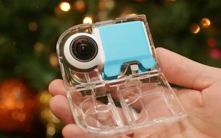 Un drone en papier, un Smartphone polaroïd : notre top cadeaux petits prix et futuristes pour Noël