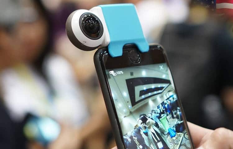 L’accessoire Smartphone pour capturer des images en 360